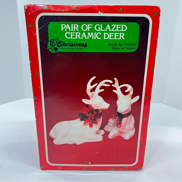 Christmas Around The World Pair of Glazed Ceramic Deer - Picture 1 of 5